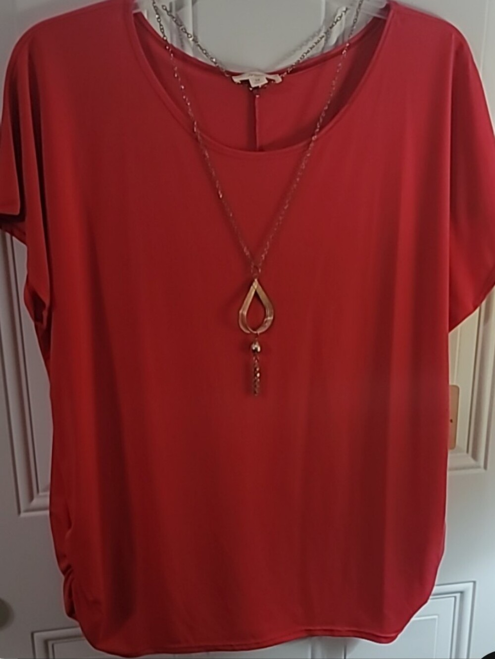 Misia Red Short-Sleeve Blouse with Pendant Necklace
